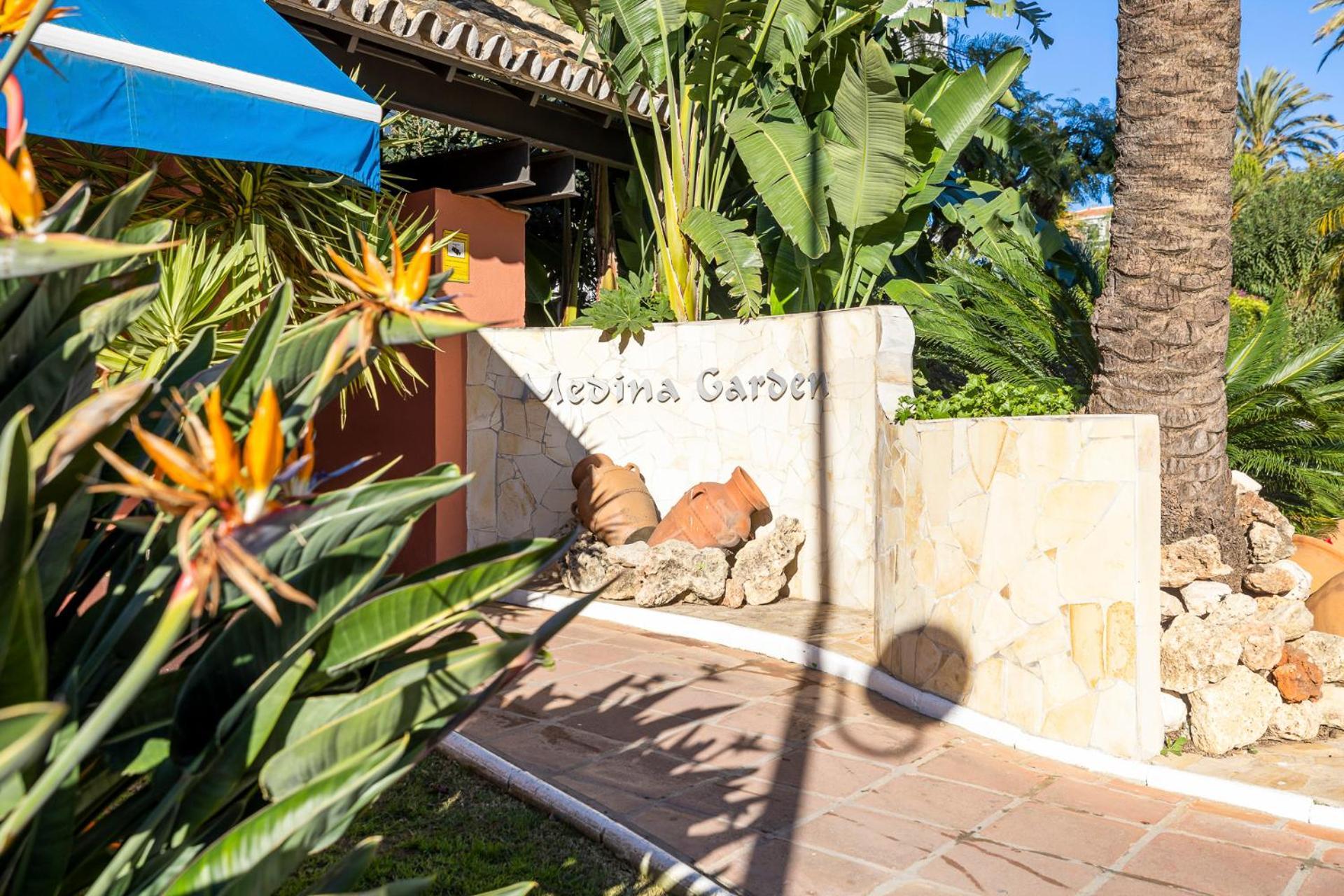 1 Bedroom Apartment, With Sea Views, In Medina Garden - Puerto Banus Марбелья Екстер'єр фото
